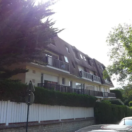 Appartamento Jardins Du Casino-1 By Interhome Cabourg