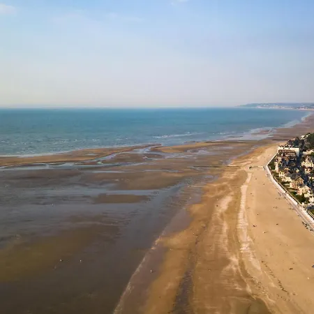 Jardins Du Casino-1 By Interhome Appartamento Cabourg